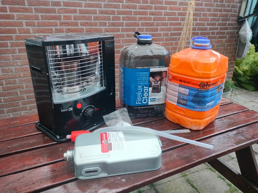 Zibro kachel incl brandstof, Overige brandstoffen, Petroleumkachel, Ophalen of Verzenden, Zo goed als nieuw