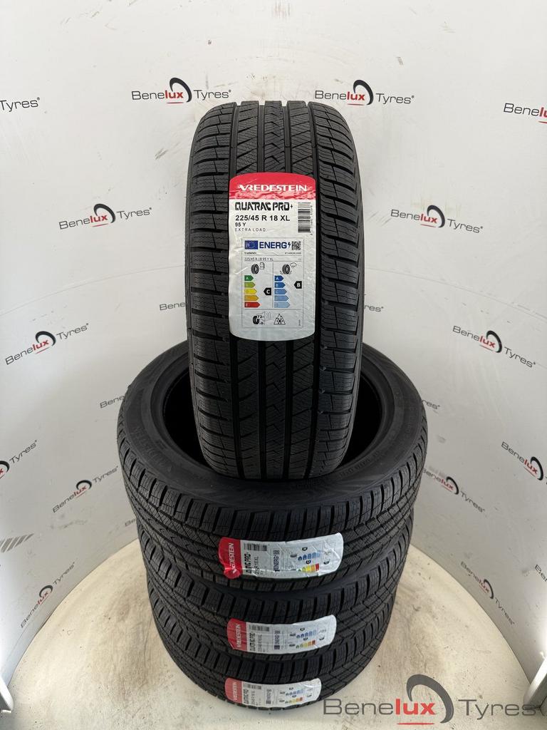 all-season 225/45R18 Vredestein 225/45 R18 225/45/18 2254518