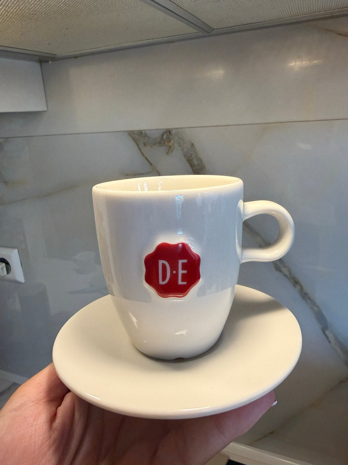 96 Douwe Egberts D.E. koffiekopjes + 60 schotels horeca, Ophalen, Overige merken, Keramiek, Zo goed als nieuw
