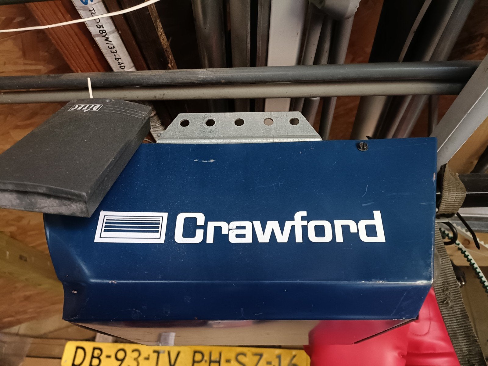 Crawford Garagedeuropener met kettingaandrijving, Ophalen, Gebruikt, Garagedeur, Metaal