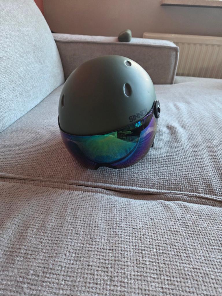 Sinner Titan Visor Skihelm - Maat L, Overige merken, Gebruikt, Overige typen, Ophalen of Verzenden