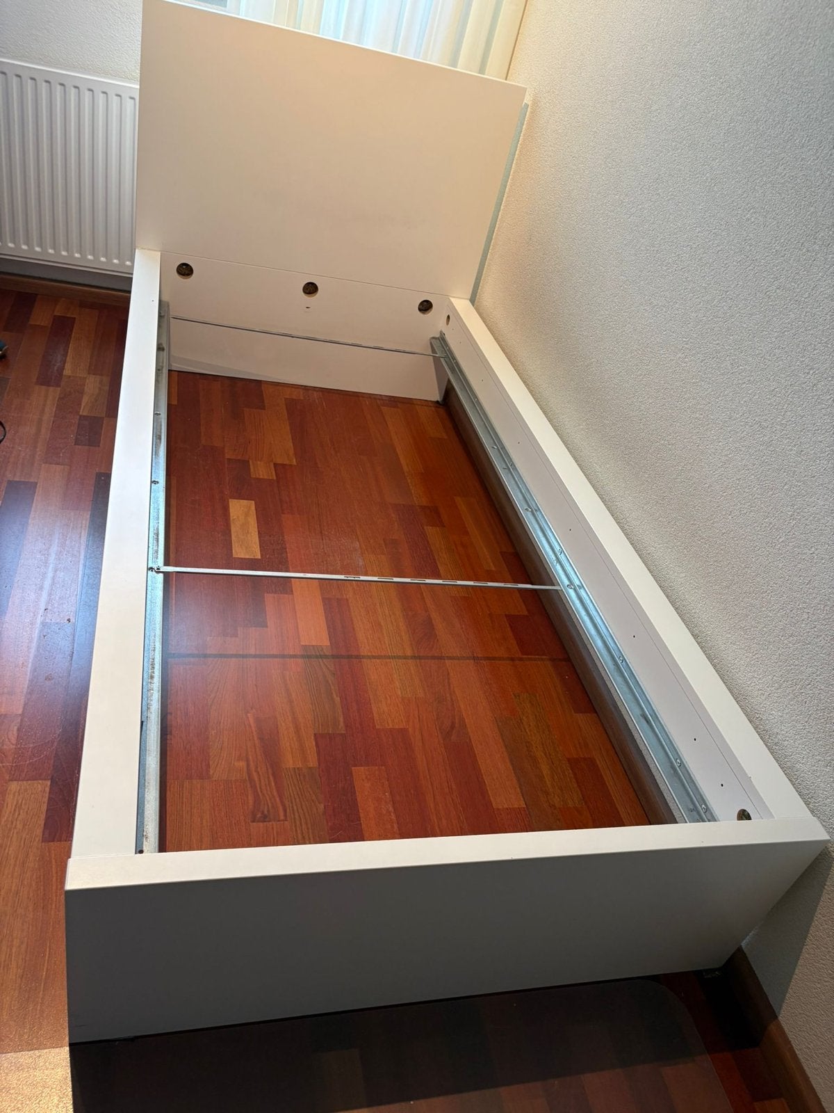IKEA Eenpersoonsbed (ombouw) 90x200 cm, Huis en Inrichting, Slaapkamer | Bedden, 90 cm, Eenpersoons, Wit, Ophalen of Verzenden