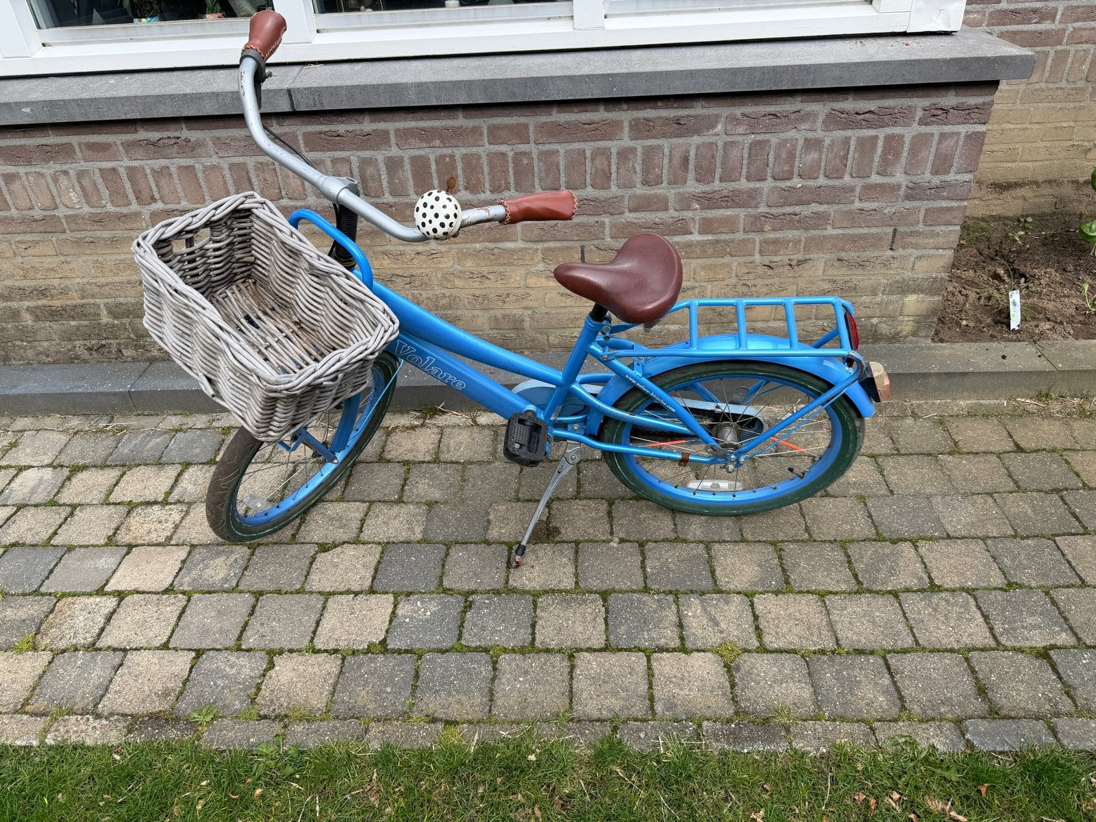Volare kinderfiets 20 inch met mandje, Fietsen en Brommers, Fietsen | Kinderfietsjes, Ophalen of Verzenden, Gebruikt, Velgrem