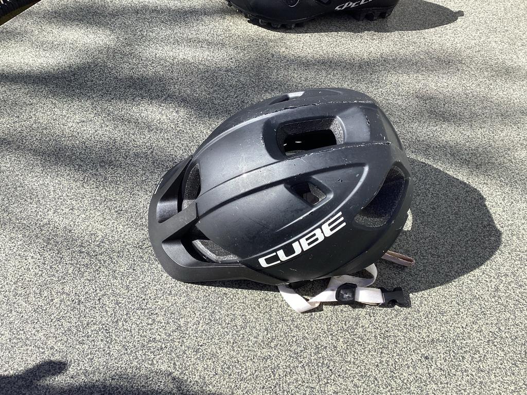 Cube mtb helm model cmpt-Y-1, Ophalen, Gebruikt, M, Heer of Dame