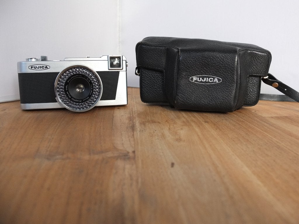 ✅ Fujica Rapid S2 met 4 Spoelen & FILM * GETEST & Compleet, Ophalen, Gebruikt, Compact, Fuji