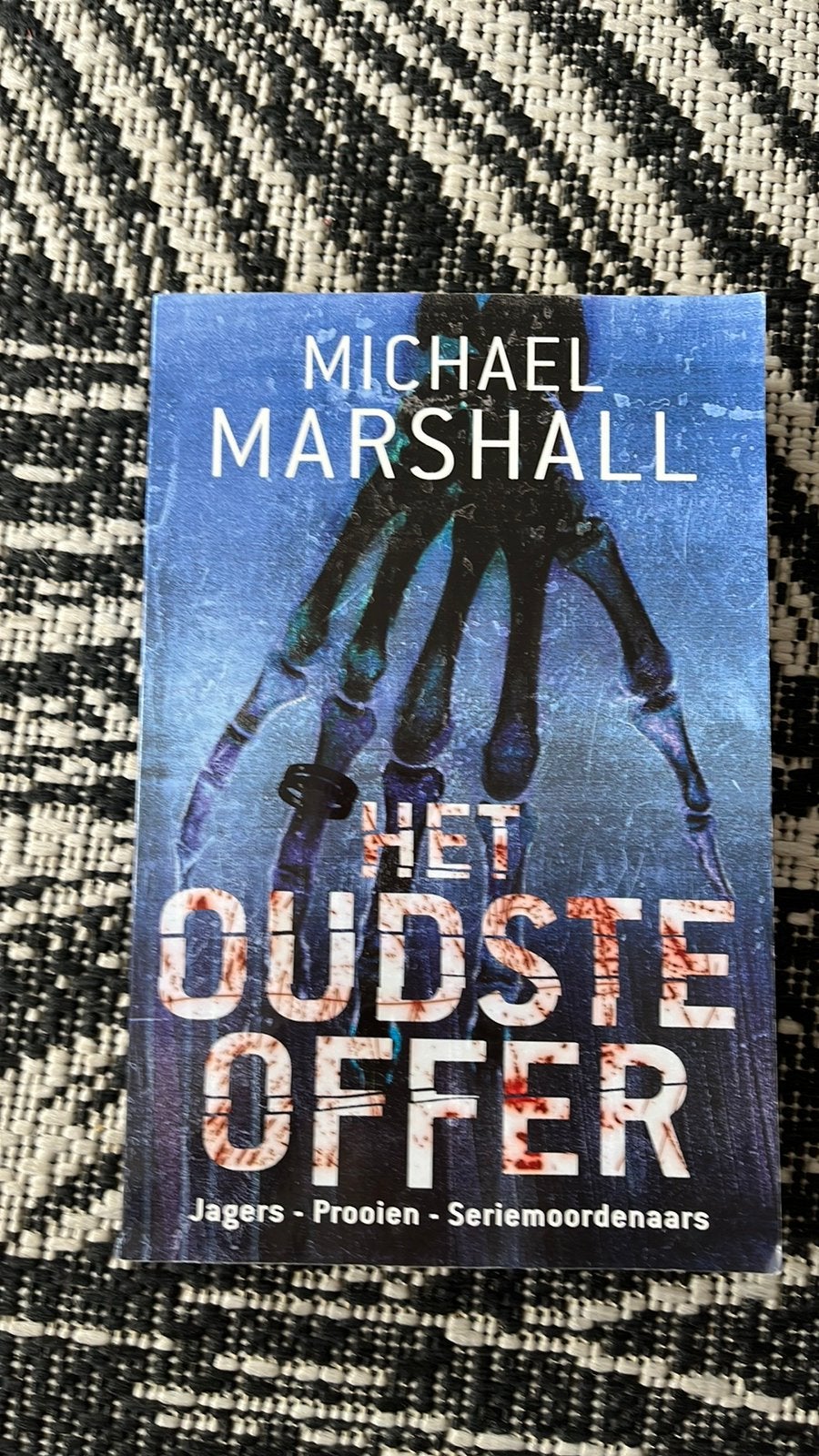 Boek Het oudste offer te koop, Boeken, Ophalen of Verzenden, Zo goed als nieuw, Amerika