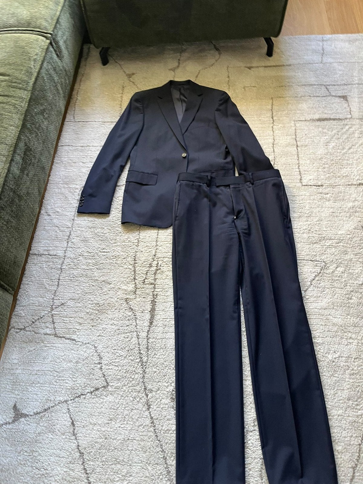 Hugo Boss pak 2-delig, donkerblauw krijtstreep, maat 102/42L, Kleding | Heren, Maat 52/54 (L), Blauw, Ophalen of Verzenden, Zo goed als nieuw