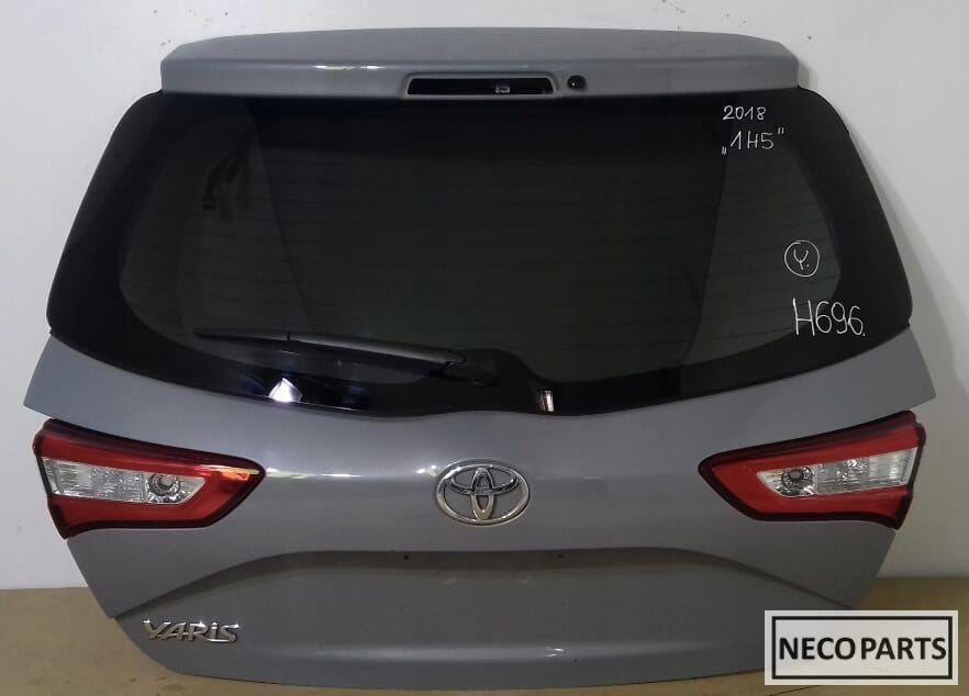 TOYOTA YARIS FACELIFT ACHTERKLEP ORIGINEEL ACHTERLICHTEN, Gebruikt, -, -, Ophalen of Verzenden
