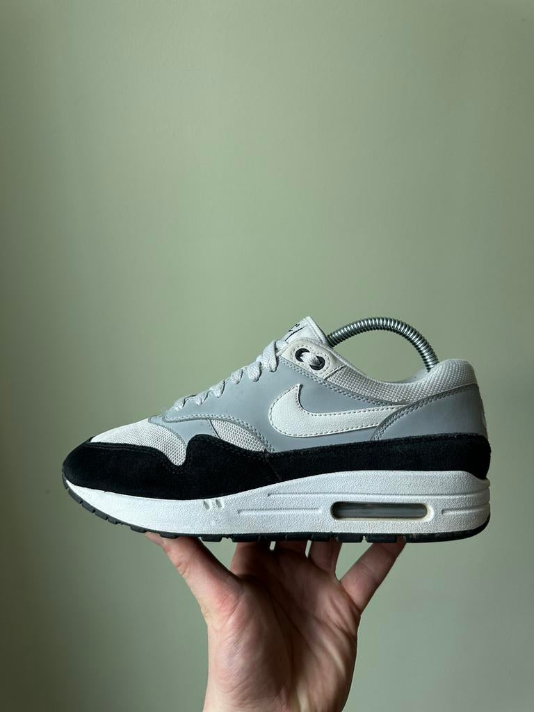 Nike Air Max 1 Wolf Grey / 40,5, Overige kleuren, Ophalen of Verzenden, Sneakers of Gympen, Zo goed als nieuw