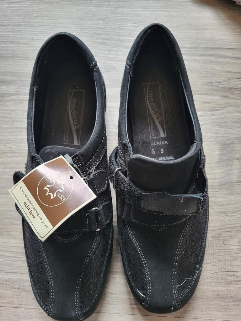 Medicus zwarte schoenen, maat 5, ongedragen, Ophalen of Verzenden, Nieuw, Zwart, Sneakers of Gympen