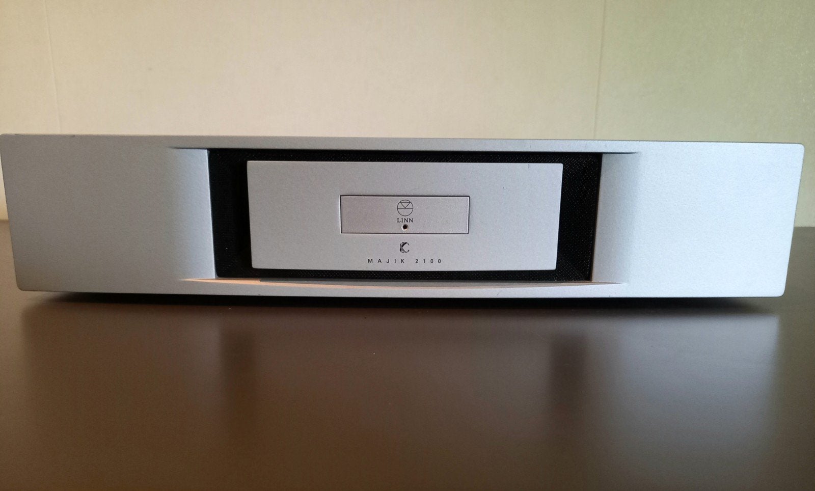 LINN MAJIK 2100 HIGH-END POWER-AMPLIFIER 2 X 100 WATT ZGAN