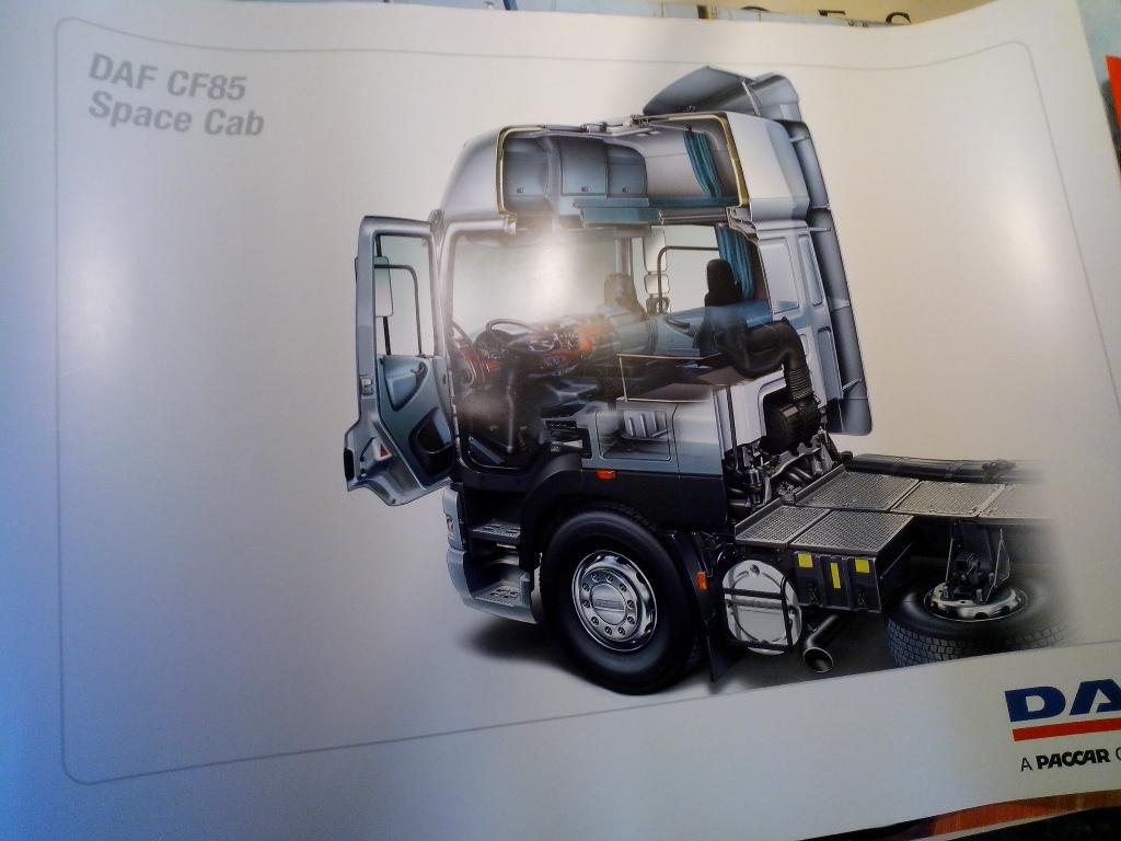 7x posters DAF Diesel Space Cab N2800 De Burgh Dakar de Rooy, Ophalen of Verzenden, Zo goed als nieuw, Auto's