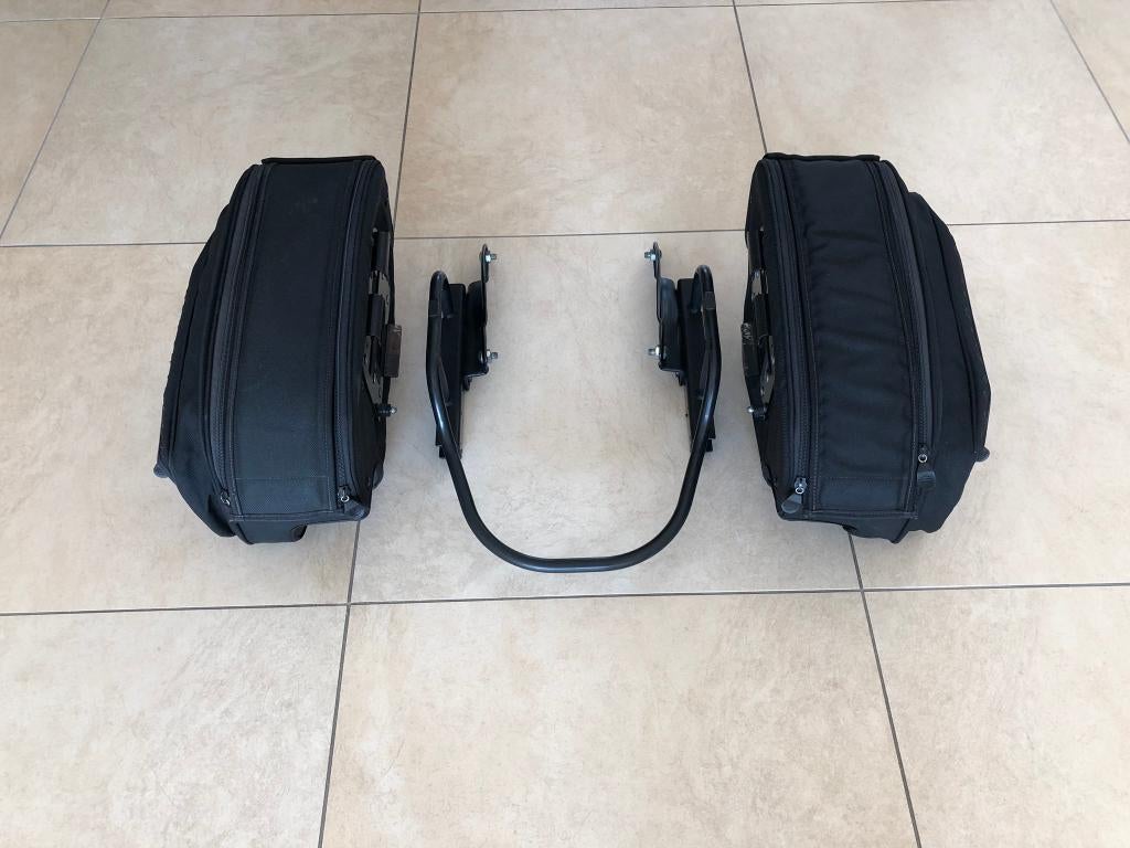 Harley Davidson VRSCD 2007 stoffen ZIJTASSEN + BEUGELS izgst, Motoren, Onderdelen | Harley-Davidson, Gebruikt, Ophalen of Verzenden