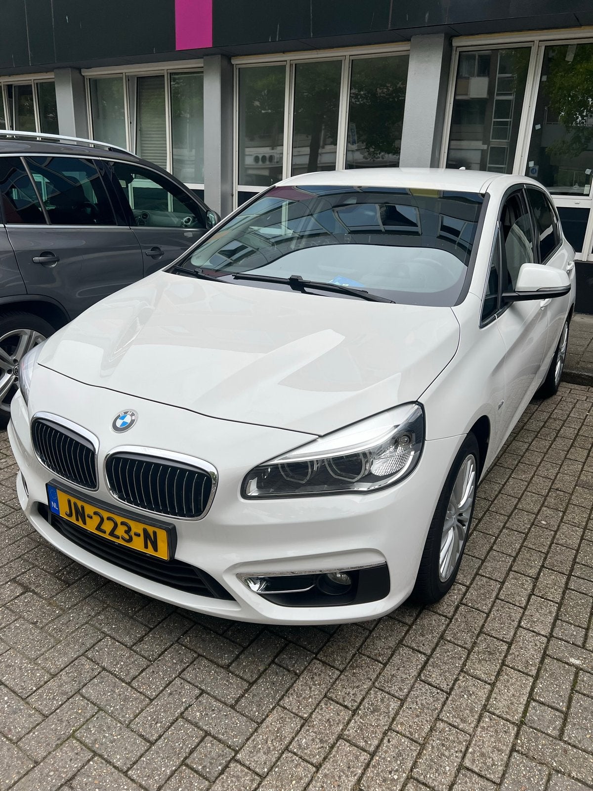 BMW 2-Serie Active Tourer 218i 136pk Aut 2016 Wit, 1345 kg, 136 pk, Wit, Bedrijf