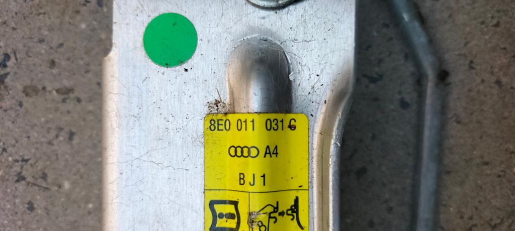 Krik Audi A4 (8E0 011 031 G) - Gebruikt, Auto diversen, Krikken, Ophalen of Verzenden