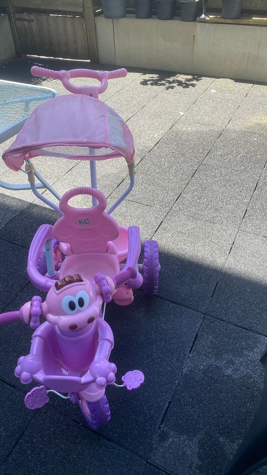 Roze  driewieler mwt suwstang wn zonnekap, Ophalen of Verzenden, Zo goed als nieuw