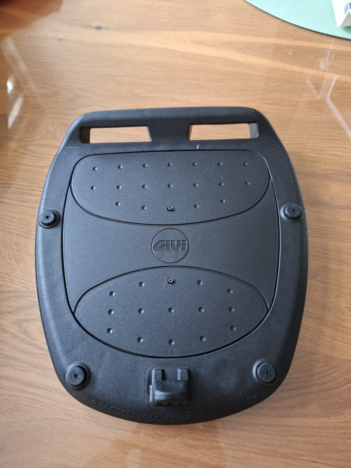 Givi Monolock Topkoffer Cover Plaat - Nieuw en Compleet, Motoren, Ophalen, Nieuw