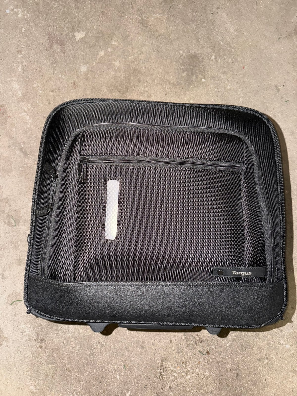 Targus laptop trolley tas, Ophalen, 16 inch, Zo goed als nieuw