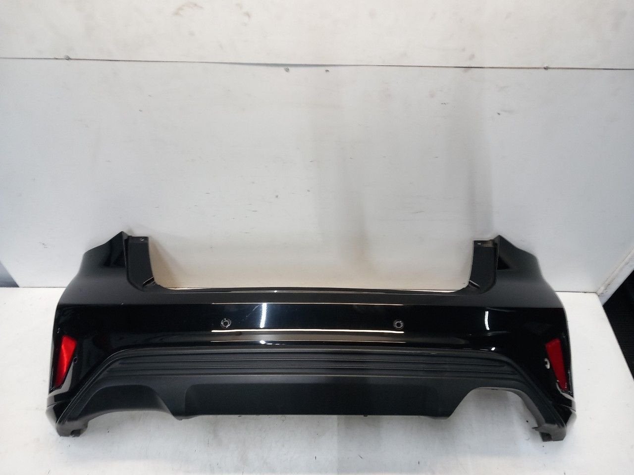 Bumper achter Ford Focus, Onderdelen@venauto.nl, Van der Ven Autorecycling B.V., Gebruikt, Ettenseweg 76, 4706 PB Roosendaal, The Netherlands