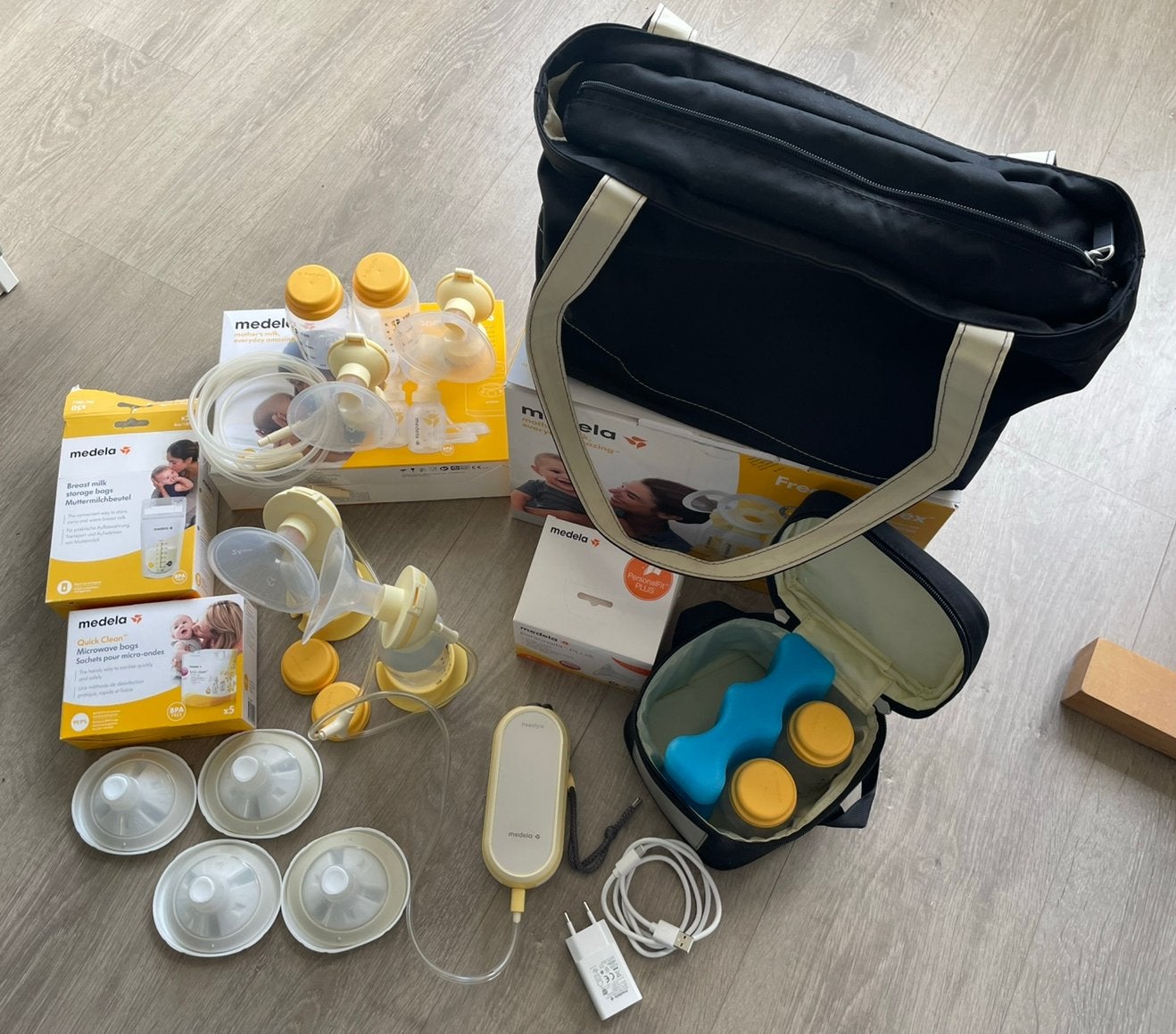 Medela Freestyle Flex Elektrische Borstkolf l dubbelzijdig., Ophalen, Zo goed als nieuw, Borstkolf