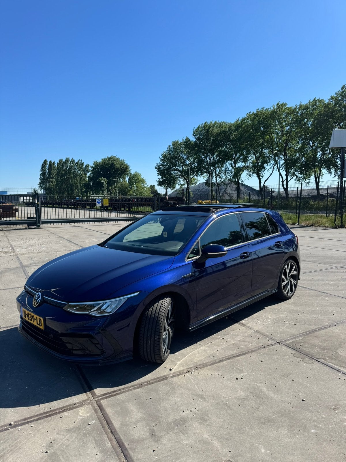 Volkswagen Golf 1.5 ETSI 3xR-Line, 1498 cc, 680 kg, 4 cilinders, Blauw
