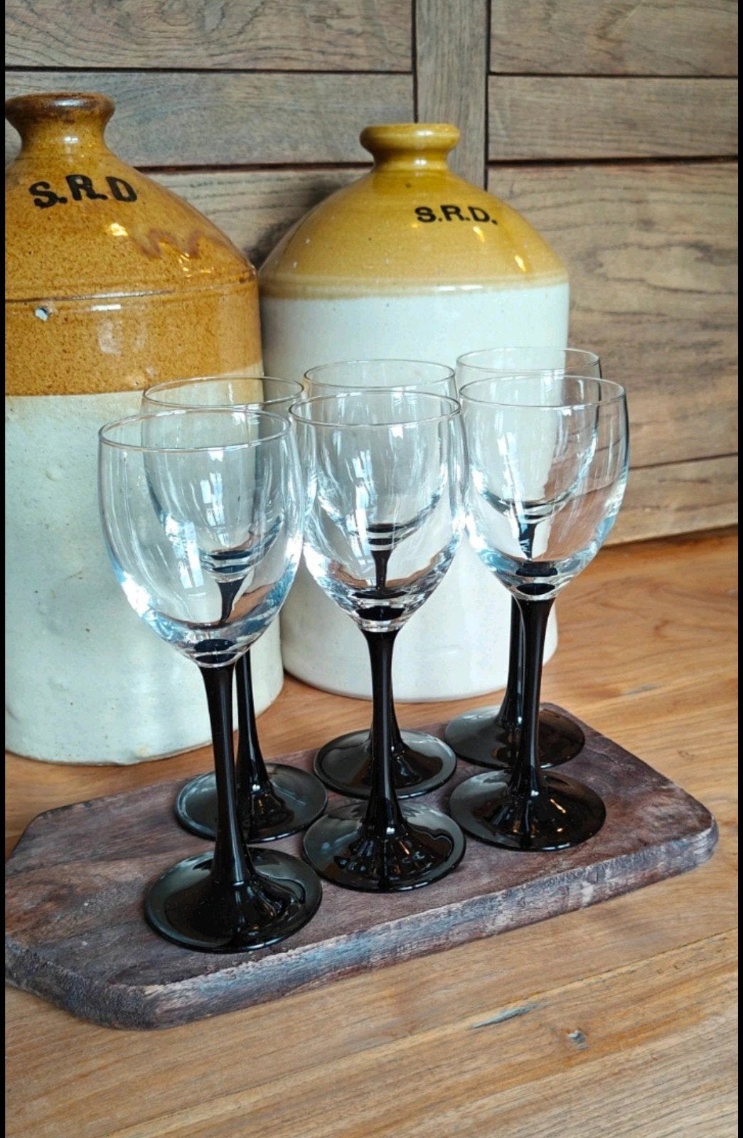11 Vintage wijn glazen zwarte voet Luminarc, Ophalen of Verzenden