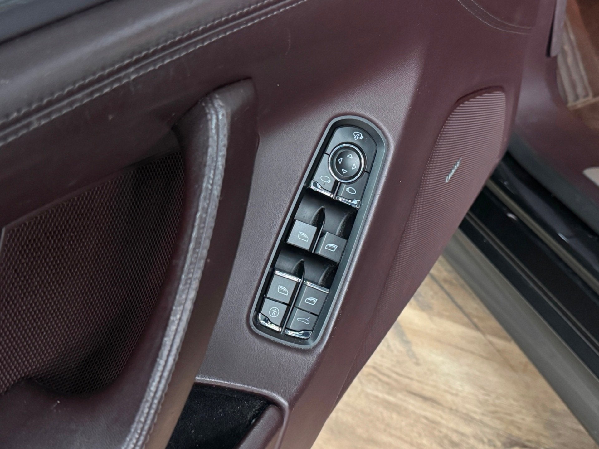 PORSCHE PANAMERA 4 3.6 V6 300CH