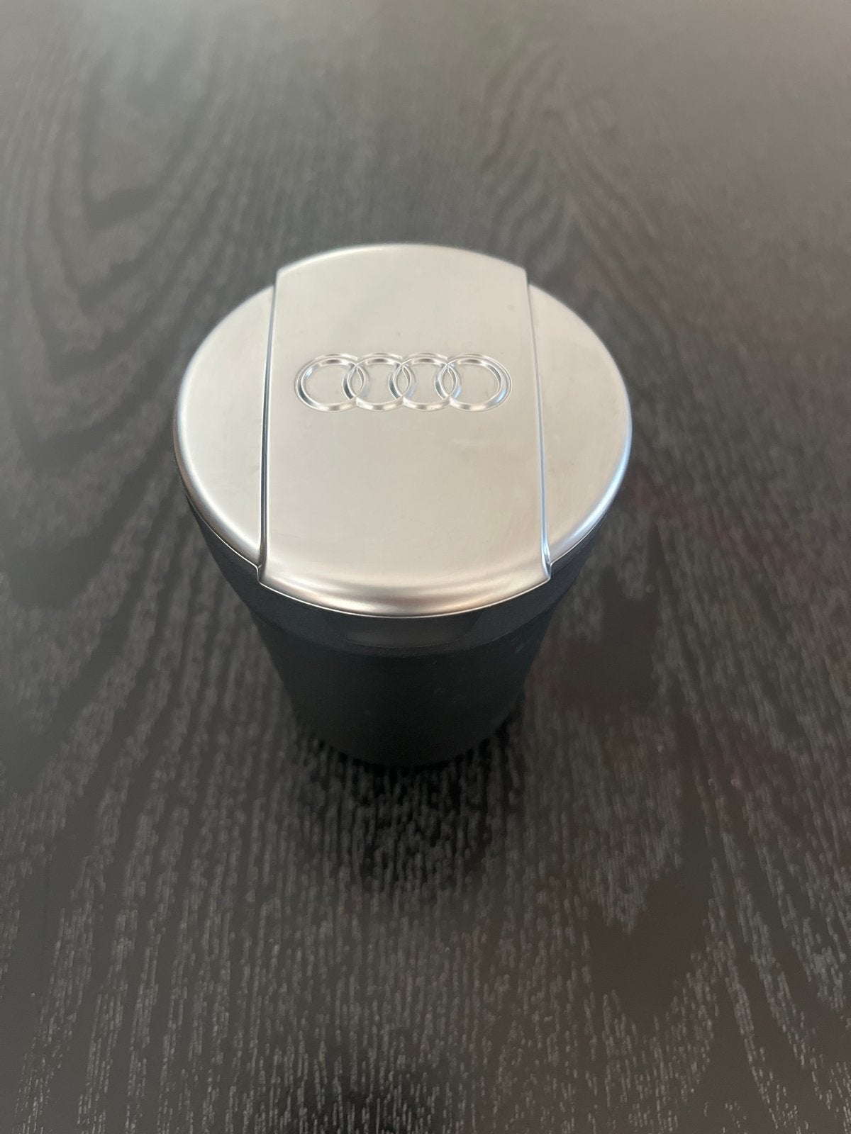 Audi Asbak Afvalbakje - Origineel en Zo Goed als Nieuw, Auto diversen, Ophalen of Verzenden, Zo goed als nieuw