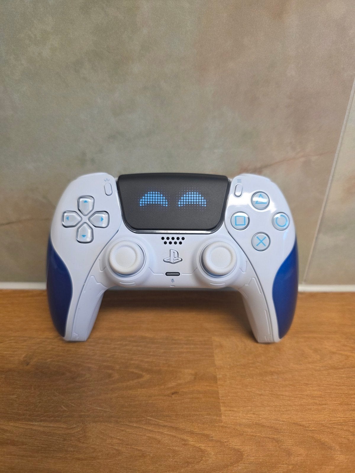 DualSense Wireless Controller – ASTRO BOT Joyful Limited Edi, PlayStation 5, Nieuw, Ophalen of Verzenden, Controller