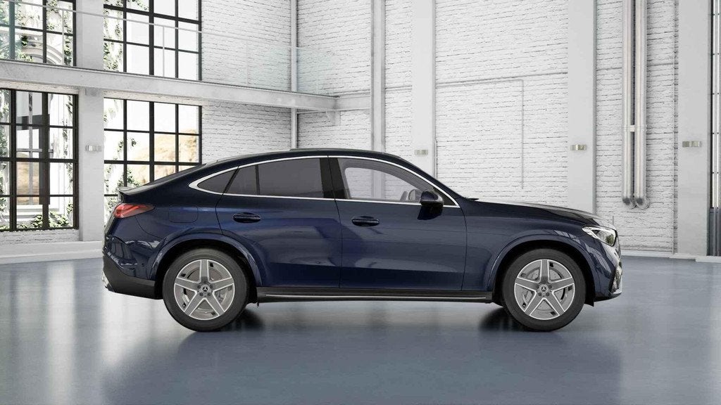 Mercedes-Benz GLC-klasse Coupé 300e 4MATIC AMG Line | Trekh, Auto's, Mercedes-Benz, Automaat, Gebruikt, 4 cilinders, 2000 kg