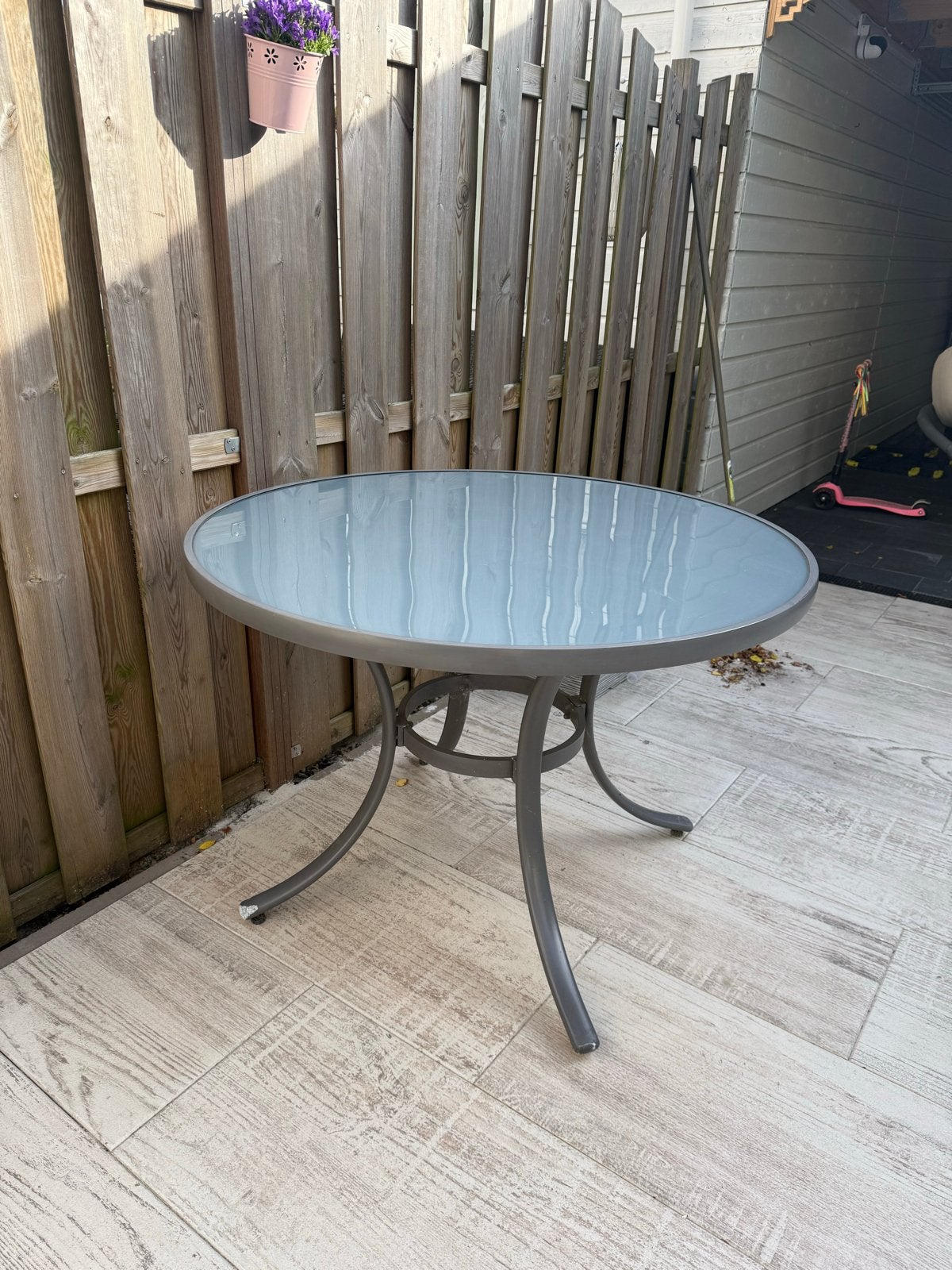 Ronde tuintafel van 120cm met glazen blad, Ophalen, Gebruikt, Rond, Metaal