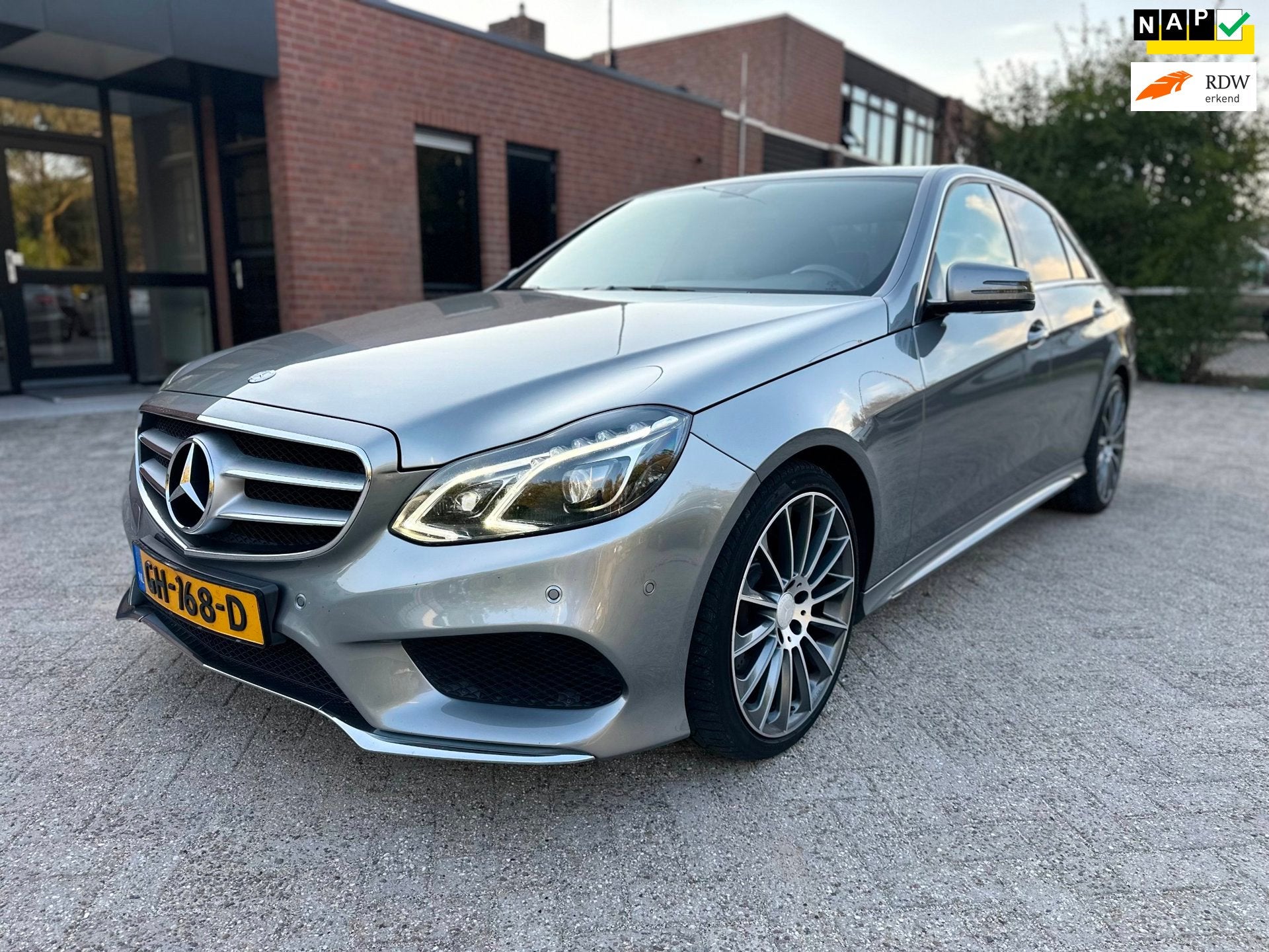 Mercedes-Benz E-klasse 300 BlueTEC HYBRID, AMG Led Org NL, Automaat, Euro 5, Achterwielaandrijving, Gebruikt