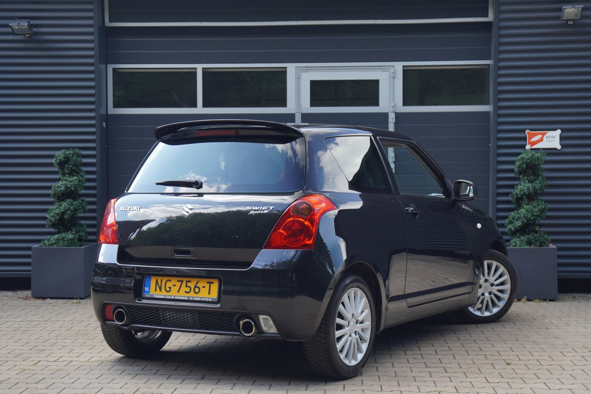 Suzuki Swift 1.6 Sport 125 PK KEYLESS GO CLIMA SPORTSTOELEN, Auto's, Voorwielaandrijving, 1005 kg, Zwart, 4 cilinders