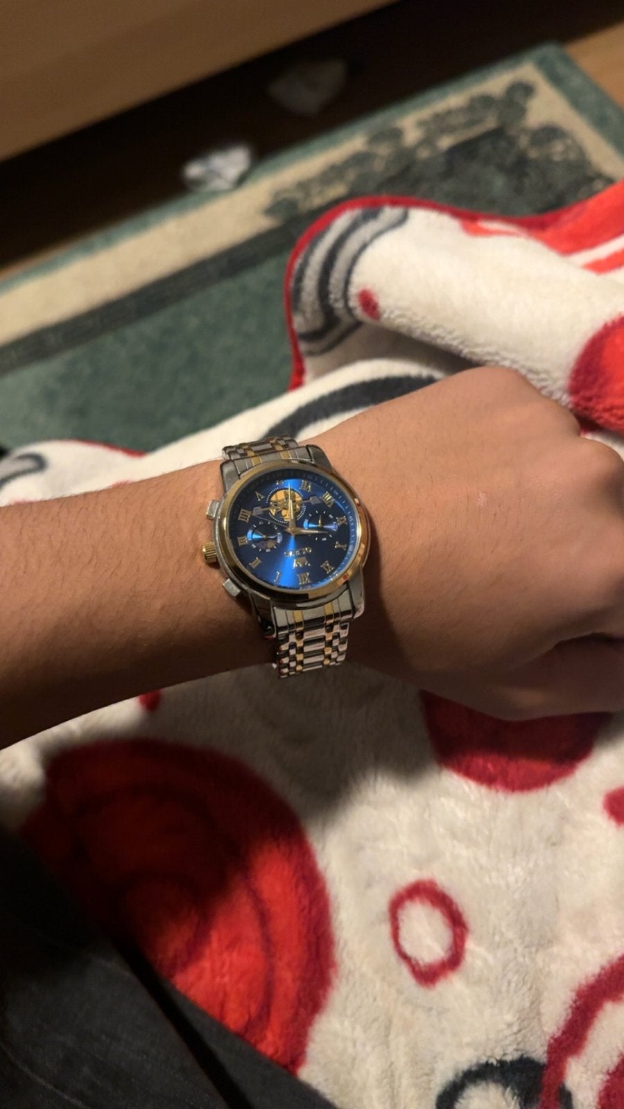 Mooie nieuwe OLEVS herenhorloge - Zilver/Goud met blauwe wij, Overige merken, Staal, Polshorloge, Nieuw