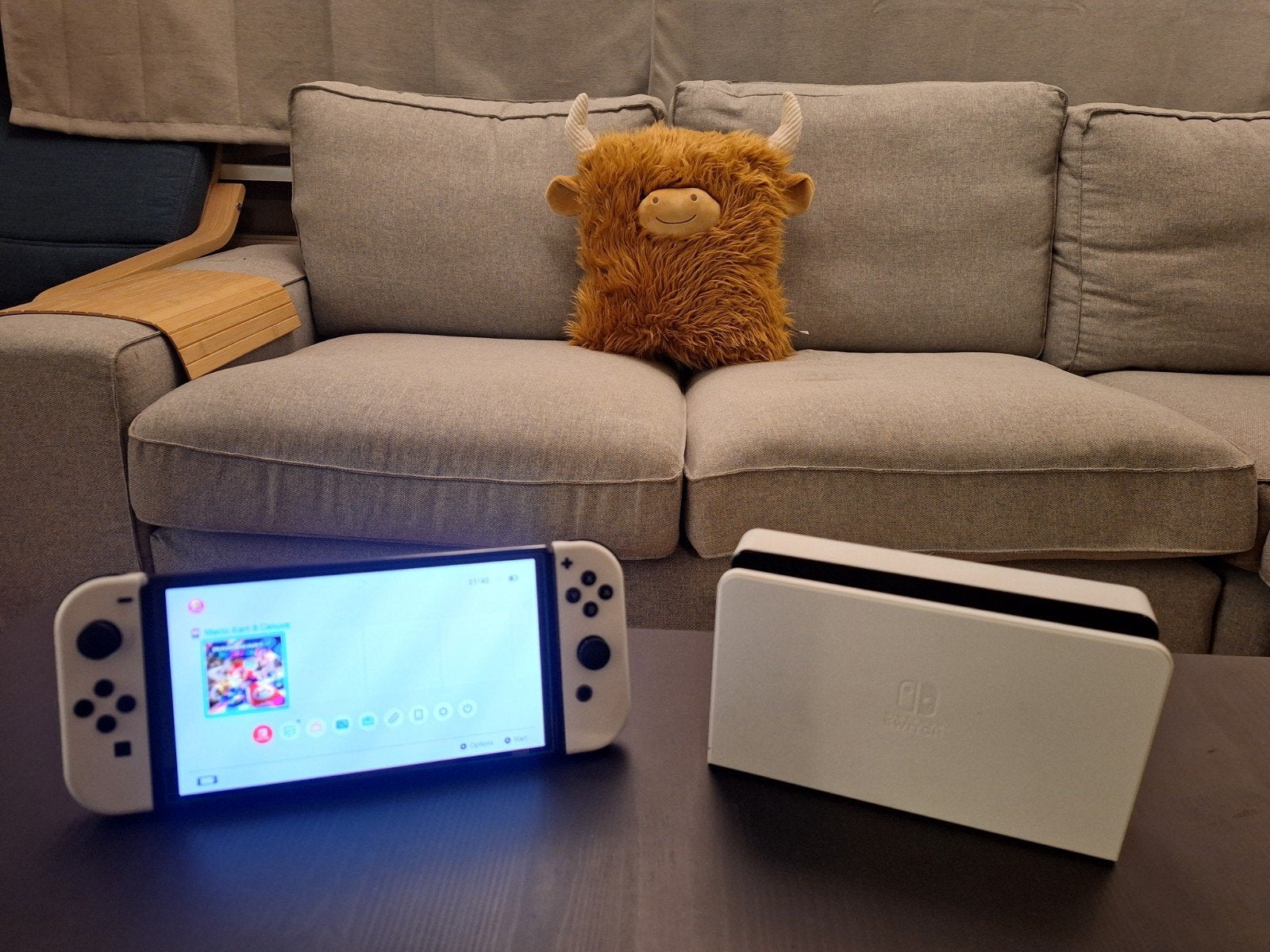 Nintendo Switch OLED - Uitstekende staat + Pro Controller, Ophalen of Verzenden, Zo goed als nieuw, Met 2 controllers, Switch OLED