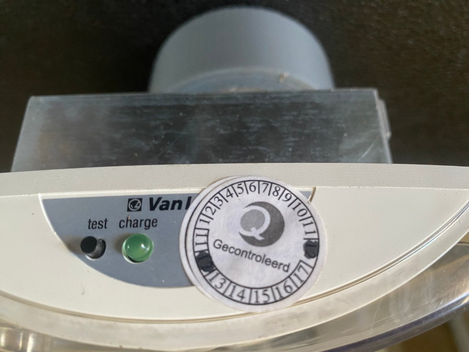 2x vanlin noodverlichting met accu, Ophalen, Kabel of Snoer