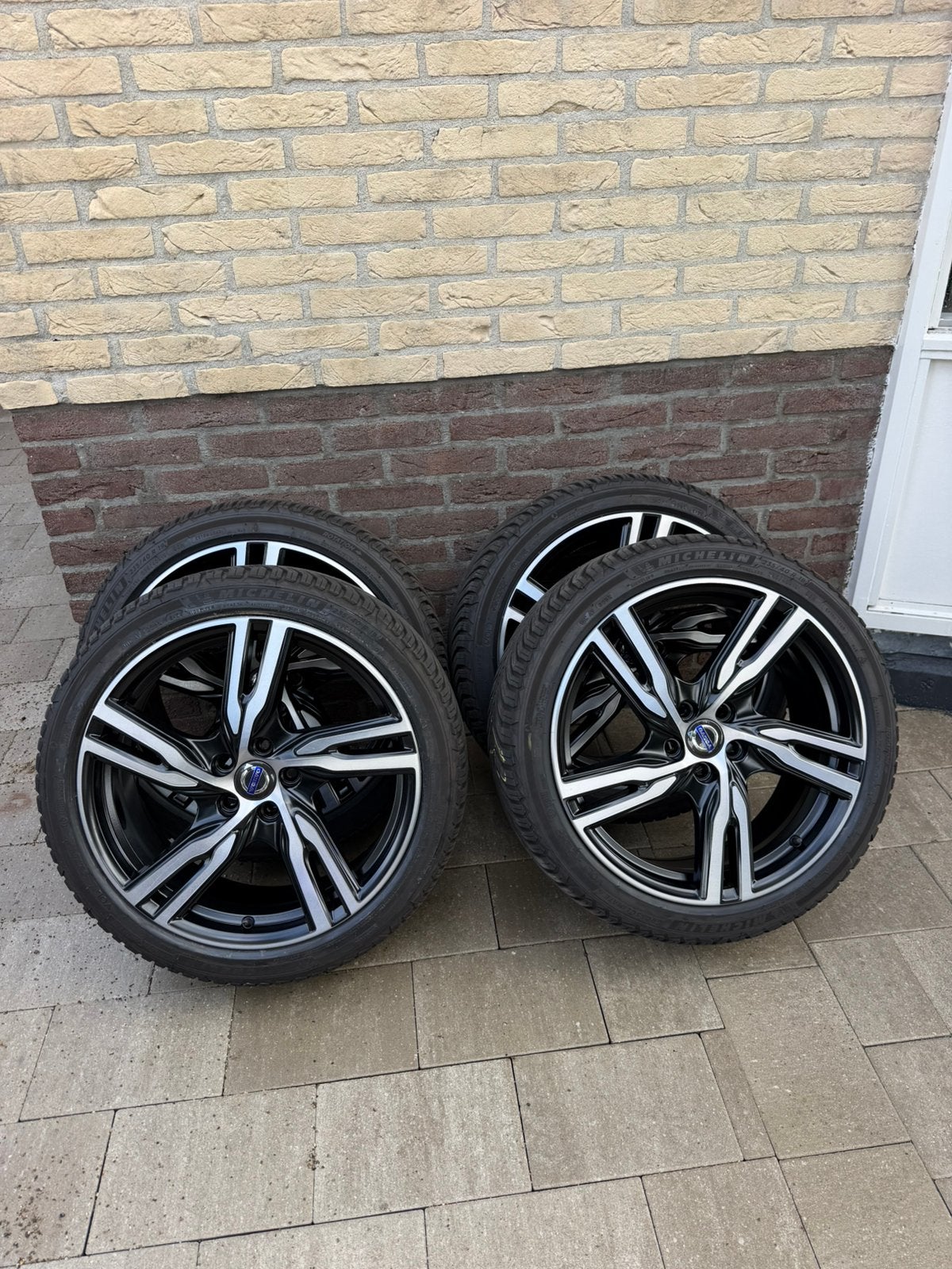 Volvo v60 19 inch ixion velgen, Auto-onderdelen, Banden en Velgen, Banden en Velgen, Nieuw, 235 mm, All Season
