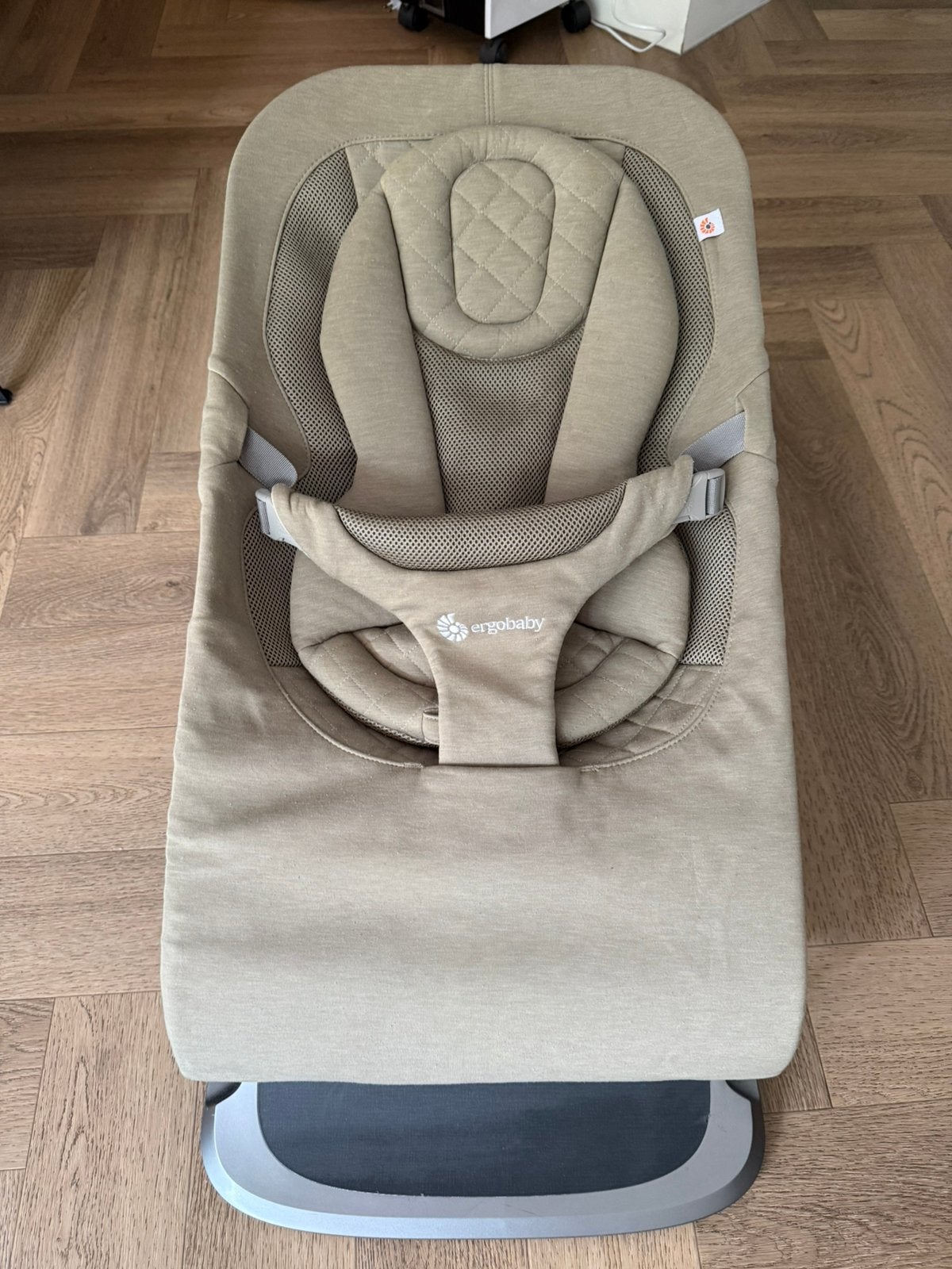 Wipstoel Ergobaby, Ophalen, Zo goed als nieuw
