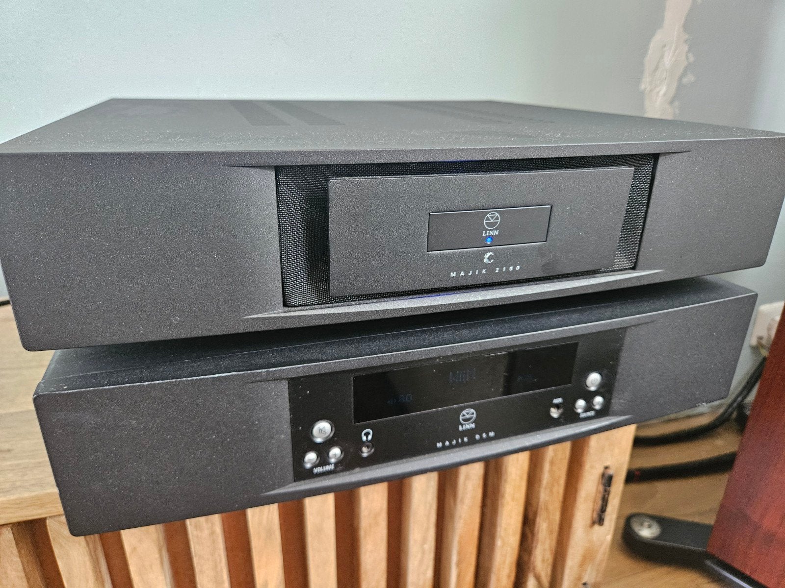 Linn Majik DSM/1 en Majik 2100, Ophalen, Stereo, 60 tot 120 watt, Overige merken