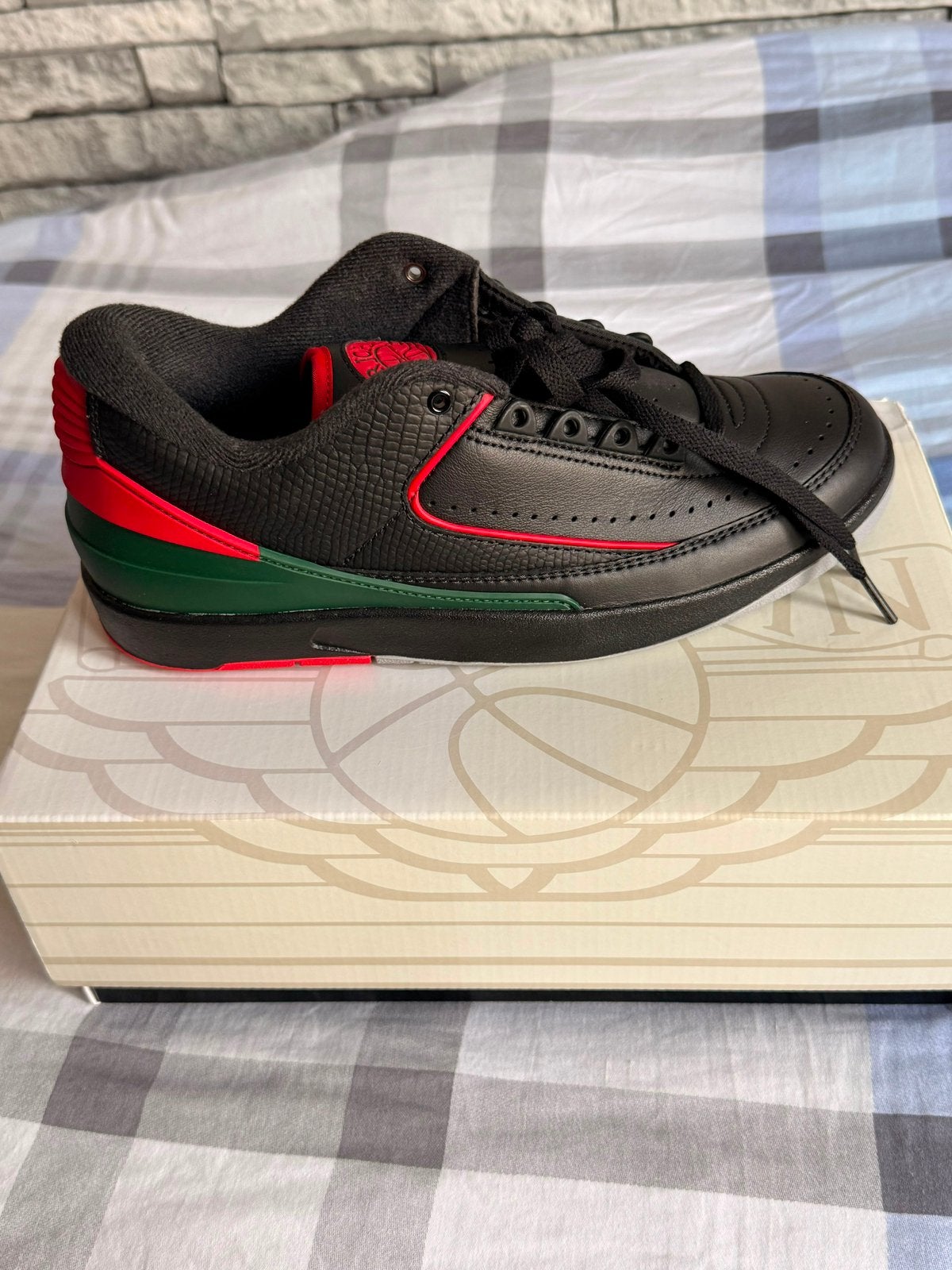 Jordan 2 low, Zwart, Nieuw, Ophalen of Verzenden, Sneakers of Gympen
