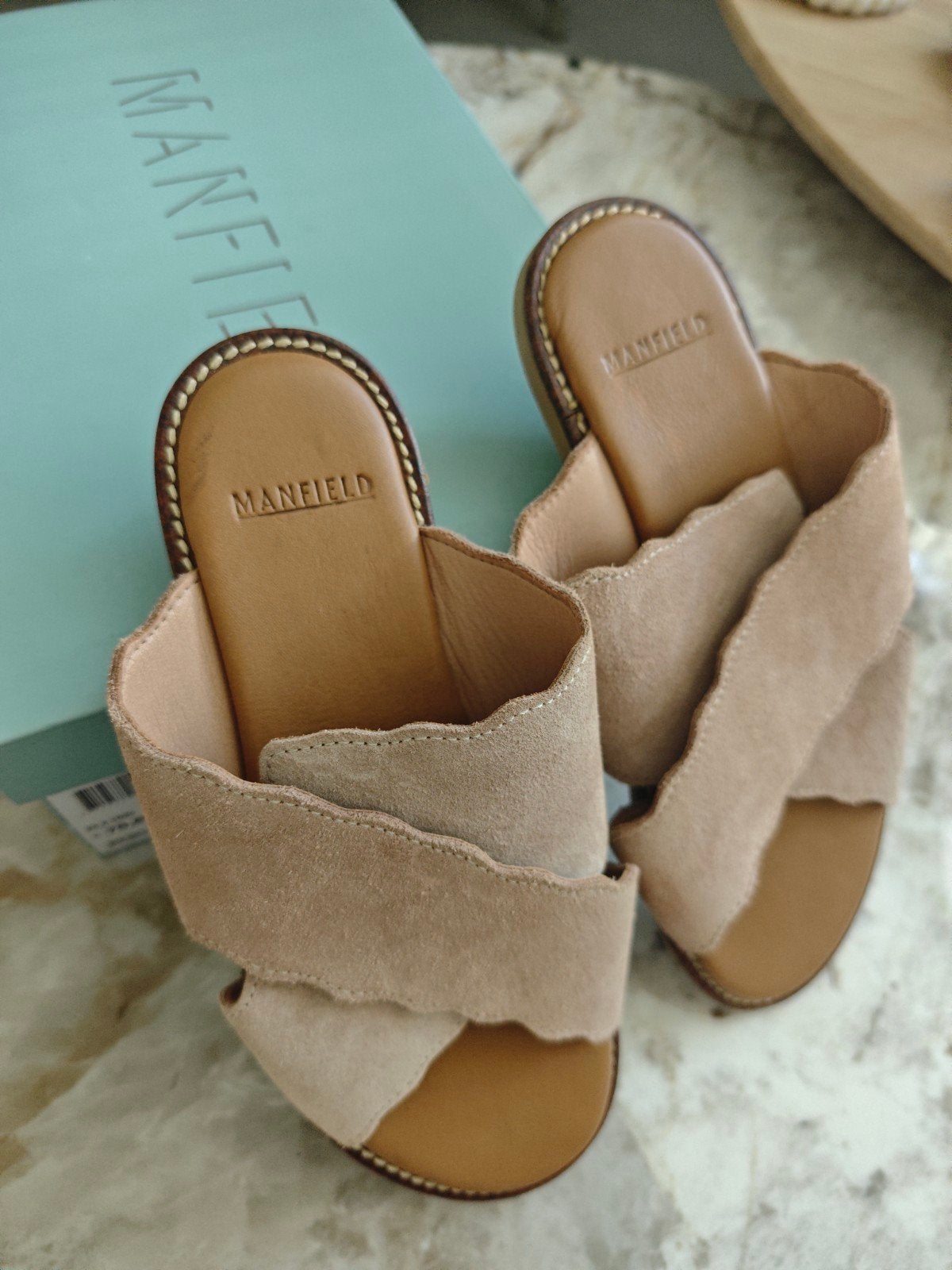Mansfield suède slippers instappers maat 37 nieuw was €79,99, Overige kleuren, Instappers, Nieuw, Ophalen of Verzenden