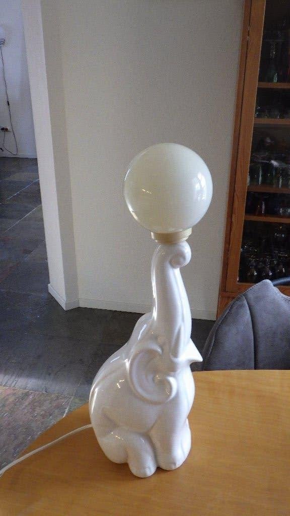mooie witte olifanten tafellamp, Gebruikt, Vintage, E14 (klein), Ophalen of Verzenden