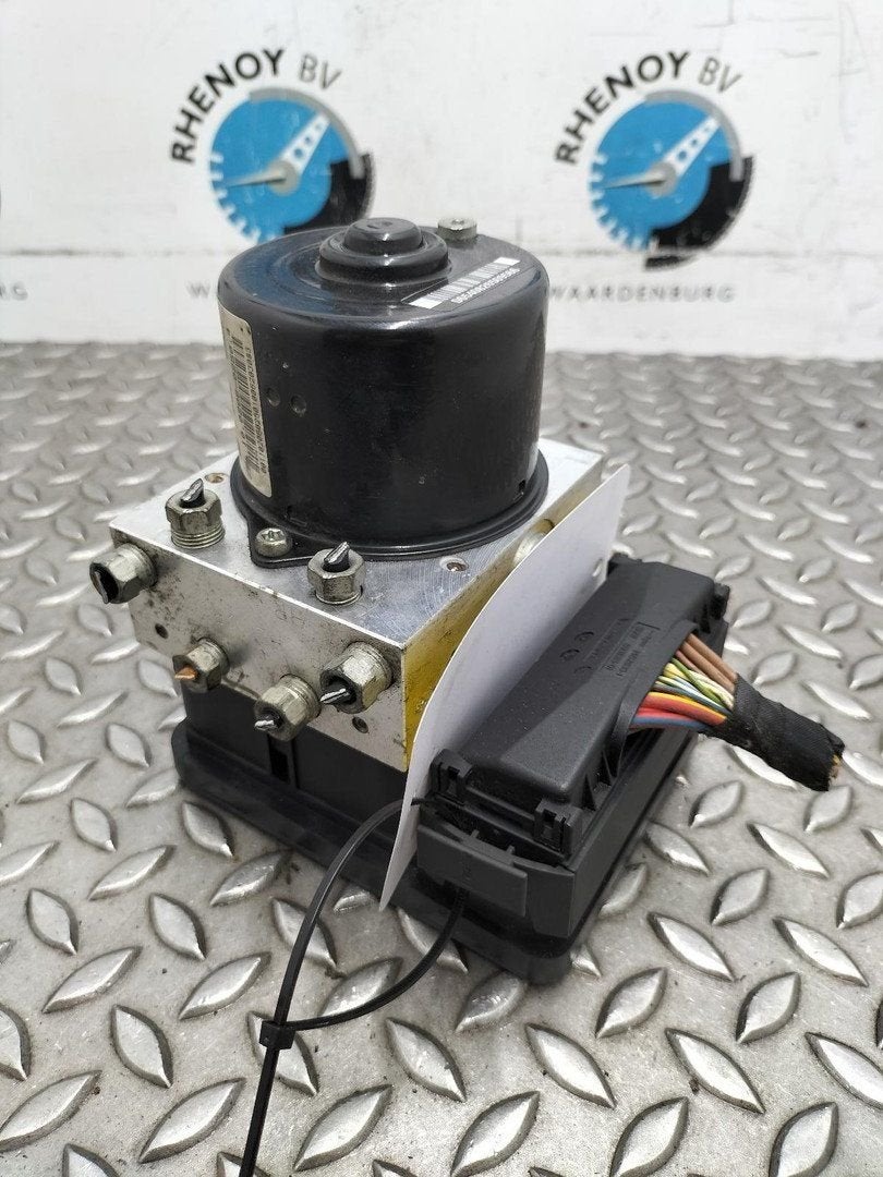 BMW 3 SERIES E90 318I  ABS POMP  2006, Ophalen of Verzenden, Gebruikt, Stiba lid