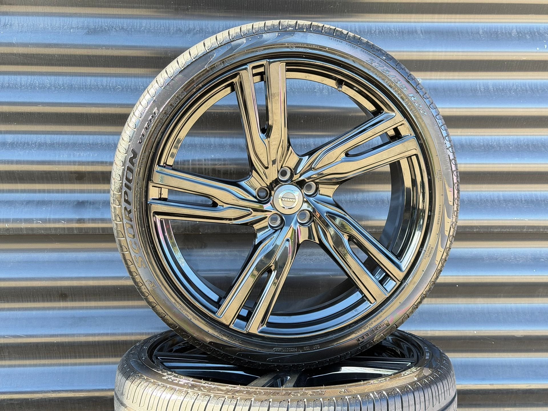 Nieuw 22 Orig Volvo R Design velgen Xc90 T8 Pirelli banden, Gebruikt, -, -, Banden en Velgen
