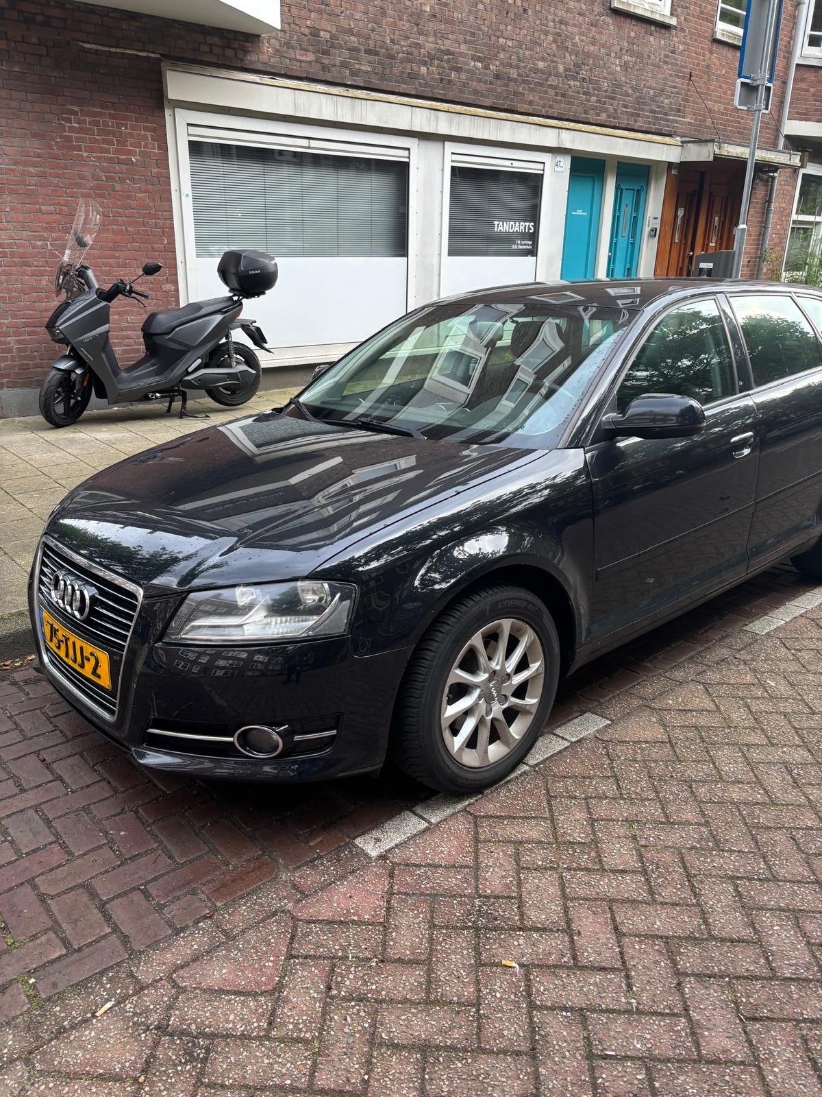 Audi A3 1.2TFSI 77KW SB 2012 Zwart, Auto's, Voorwielaandrijving, 4 cilinders, Zwart, Origineel Nederlands
