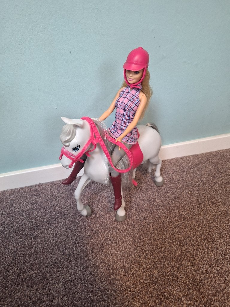 Paard met Barbie, Ophalen of Verzenden, Zo goed als nieuw