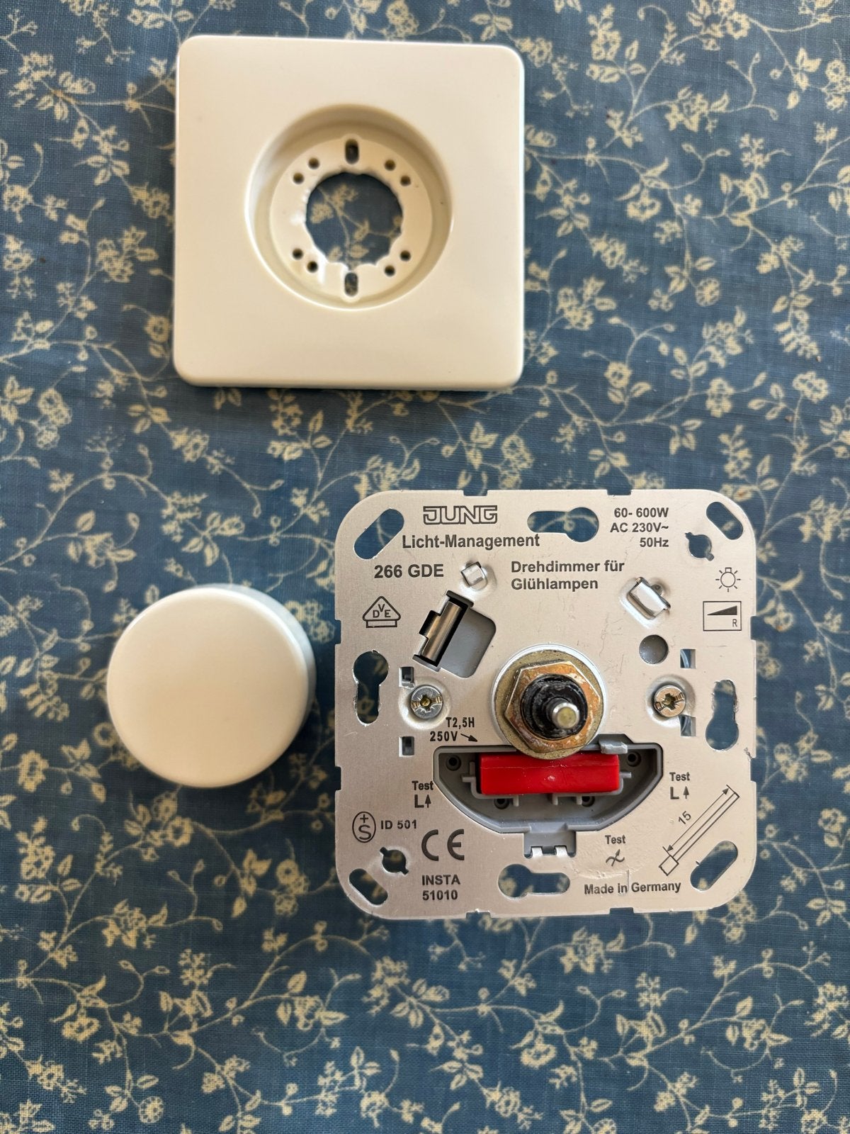 Draaidimmer Jung 266 GDE Max 600W, Doe-het-zelf en Verbouw, Elektra en Kabels, Ophalen of Verzenden, Zo goed als nieuw, Jung, Dimmer