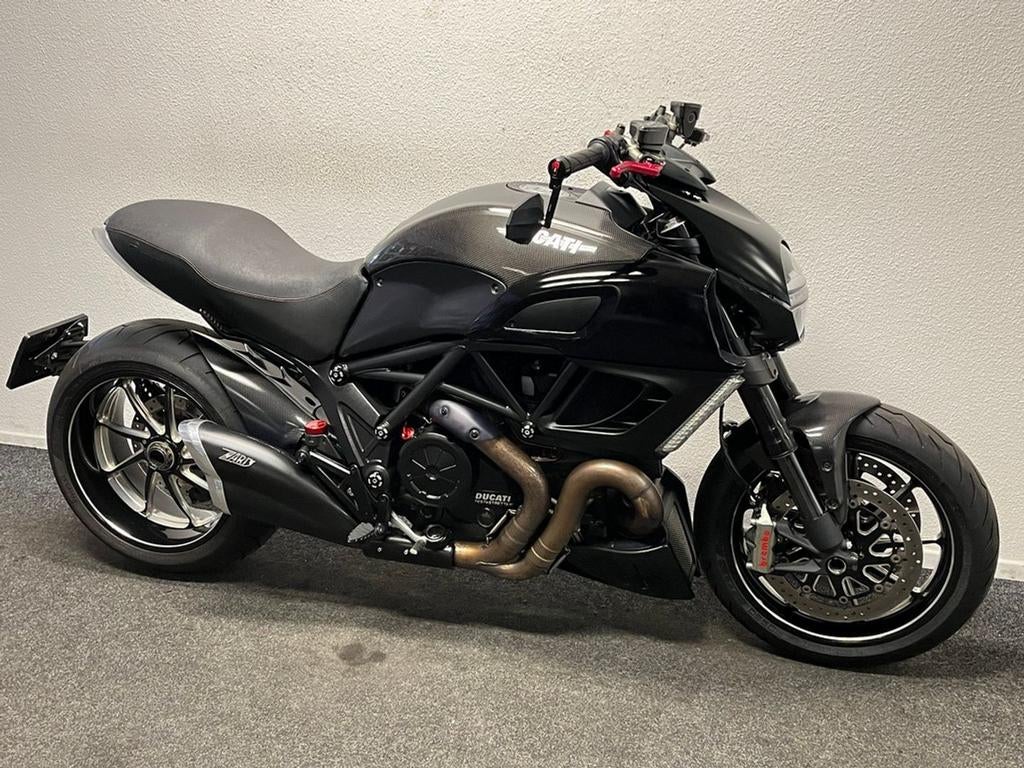Ducati DIAVEL CARBON LEASE VOORDELIG! - foto 3