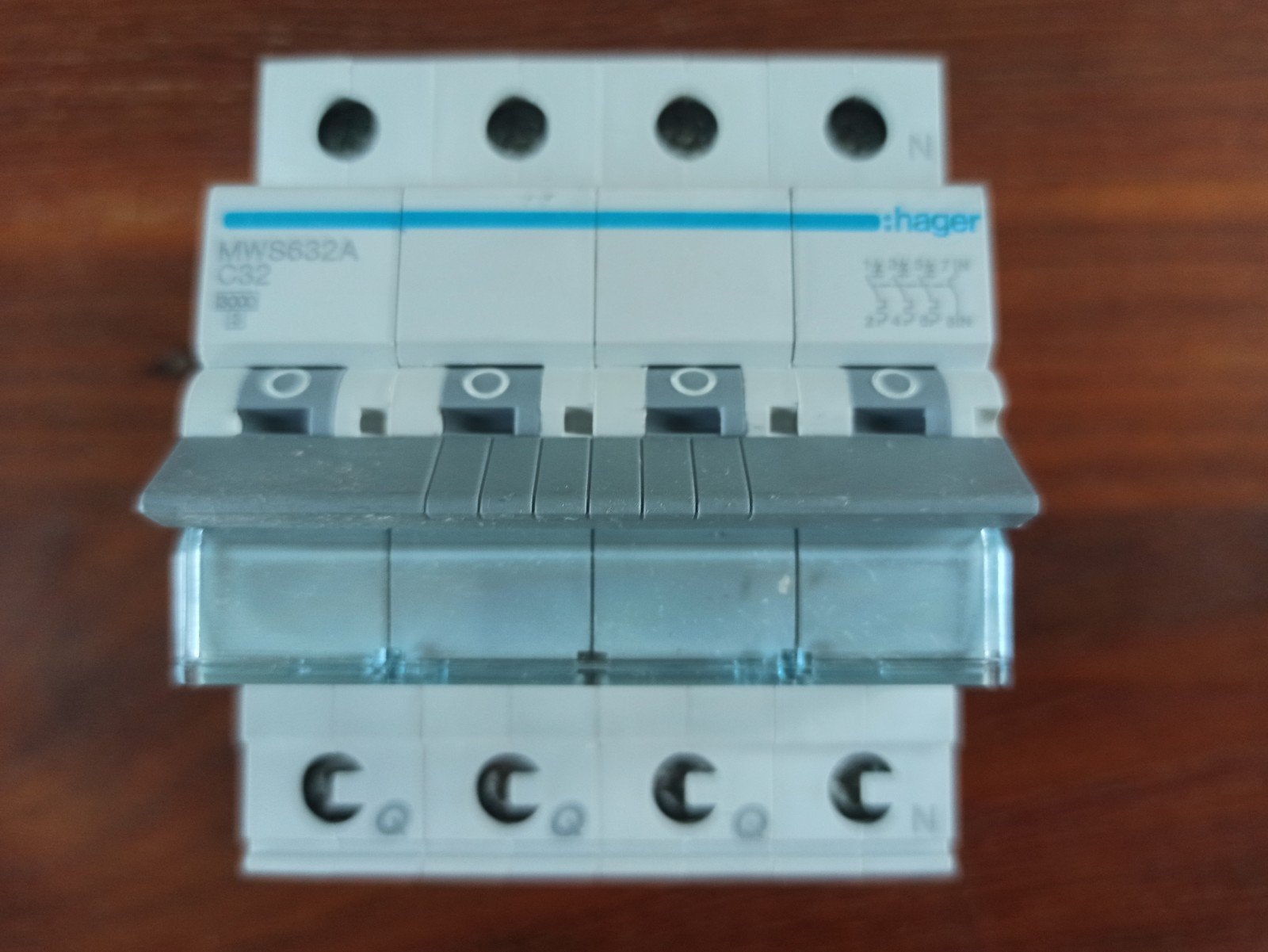 Hager automaat 32A 3P+N - Installatieautomaat, Ophalen of Verzenden, Nieuw, Hager, Installatieautomaat