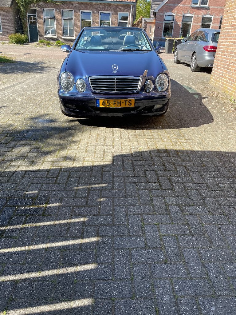 Mercedes-Benz CLK 3.2 Clk320 Cabrio Sport AUT 2000 Blauw, Automaat, Achterwielaandrijving, 1595 kg, Cabriolet